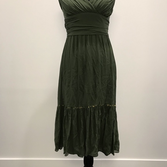 🔥 HOST PICK 🔥 BCBG Halter Dress in Hunter Green - Picture 4 of 11